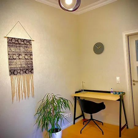 Altbauwohnung Am Gutenbergplatz Karlsruhe